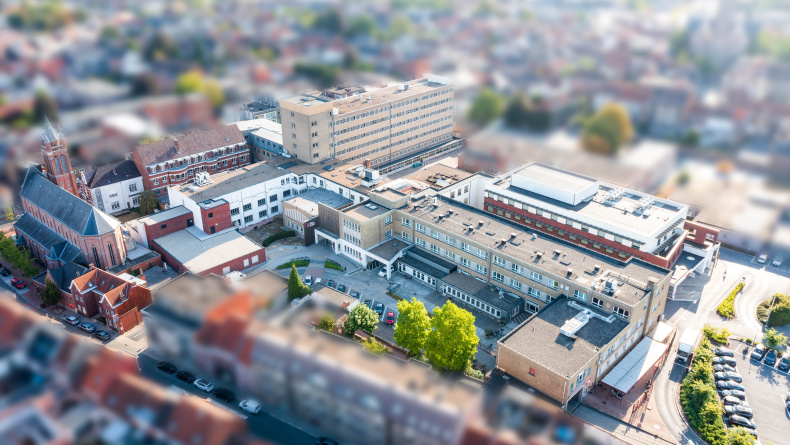 Dronefoto SJKI-gebouwen